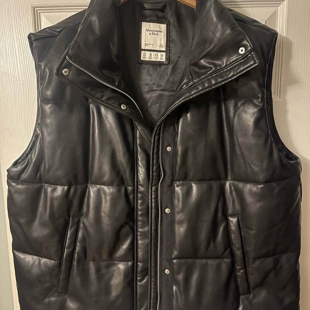 Abercrombie Women’s Vegan leather oversized vest. XL worn once.